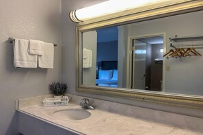 Bathroom - 1 King Bed | Non-Smoking, Micfridge (Rochester NY)