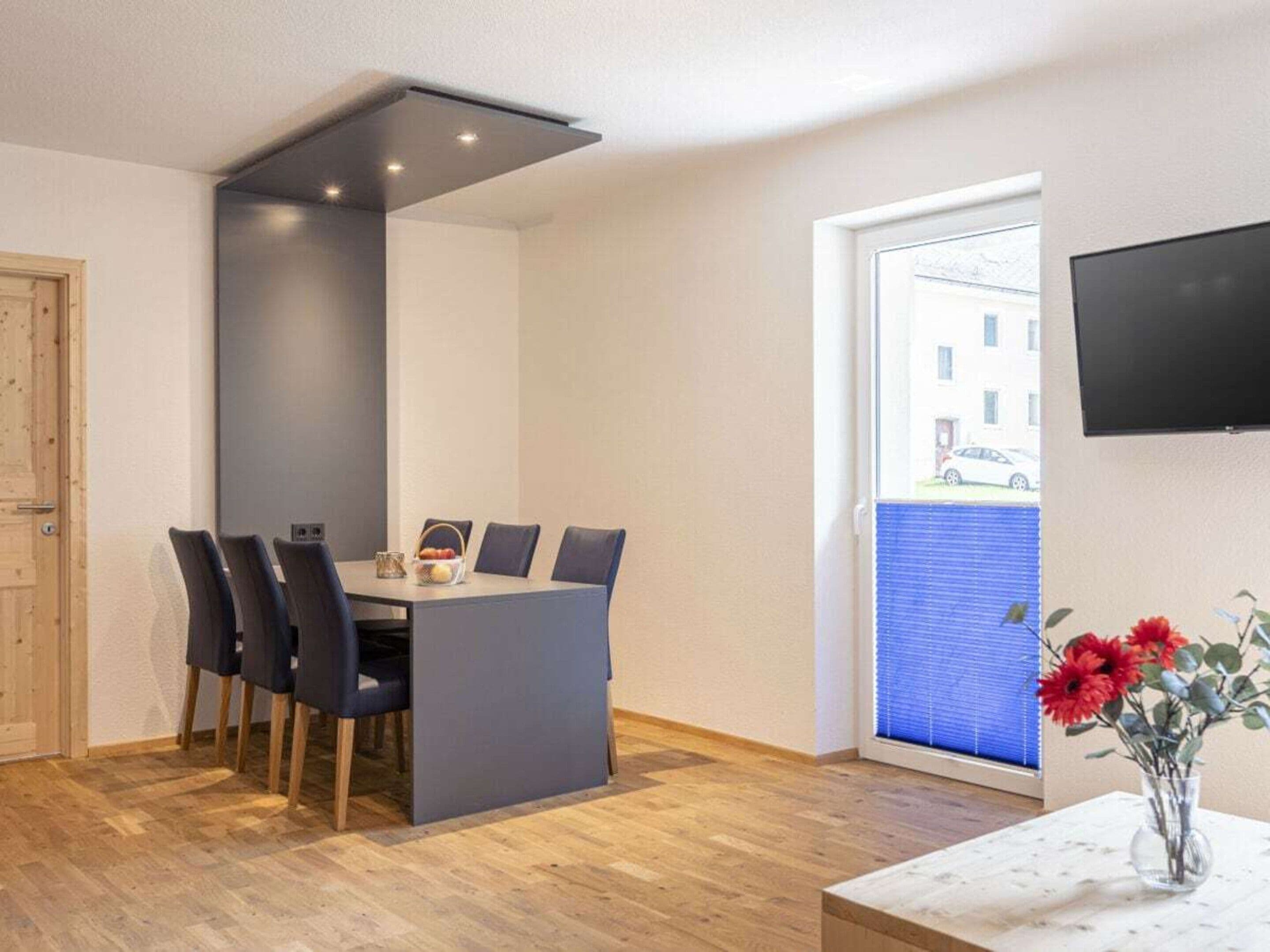 House | Dining