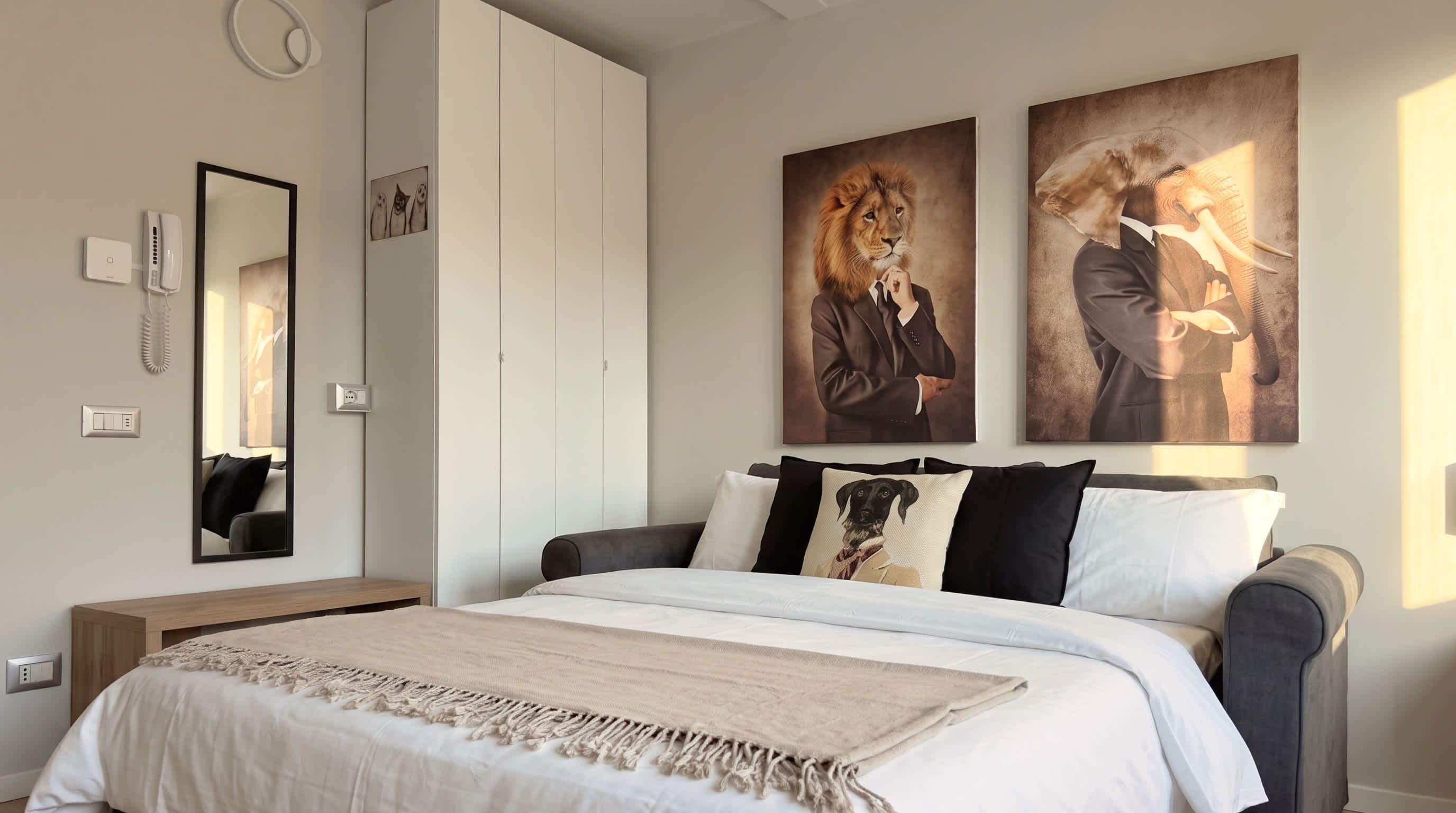 Iron/ironing board, WiFi, bed sheets