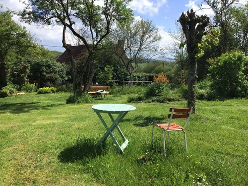 Cottage 'La Maison Des  Beaux Jours' with Private Terrace, Private Garden and Wi-Fi