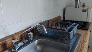 Private kitchen - Second-floor apartment for 5 people near B. Quintana (Santiago de Querétaro)