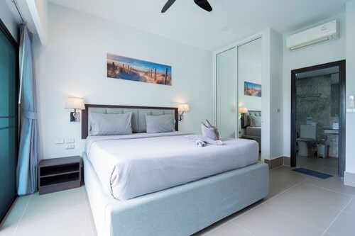 Neau Melo Private Luxury Pool Villa