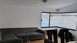 Interior - House 2 blocks from Bernardo Quintana (Santiago de Querétaro)