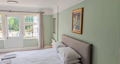 Chartridge Lodge Hotel