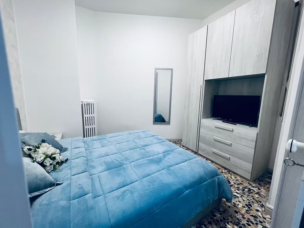 1 bedroom, iron/ironing board, WiFi (free), bed sheets