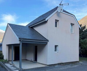 Unclassified image, 2 of 12, button - Lovely 2-bedroom house in Luz-Saint-Sauveur for a relaxing stay (Luz-Saint-Sauveur)