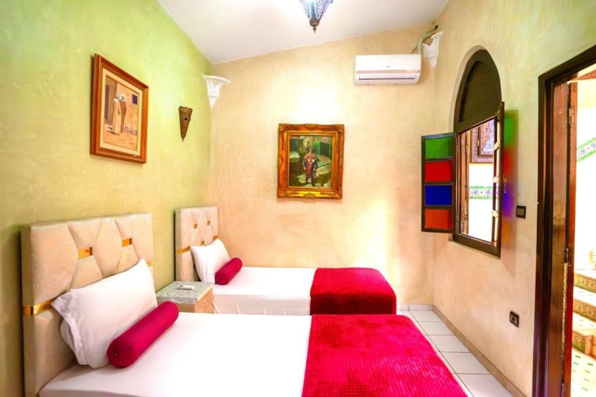 House, Garden View | Iron/ironing board, free WiFi