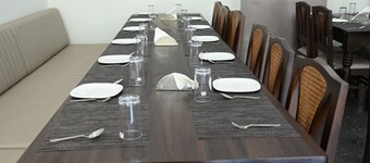 Hotel Rahi Inn