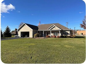 Unclassified image, 2 of 21, button - Pleasant 3-bedroom house with AC in charming Scott Township. ADA Compliant. (Jermyn)