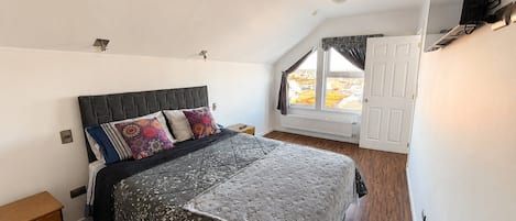 Wi-Fi gratuit, décoration personnalisée, ameublement personnalisé