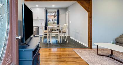 Cozy Hideaway - Min From The Factory at Franklin