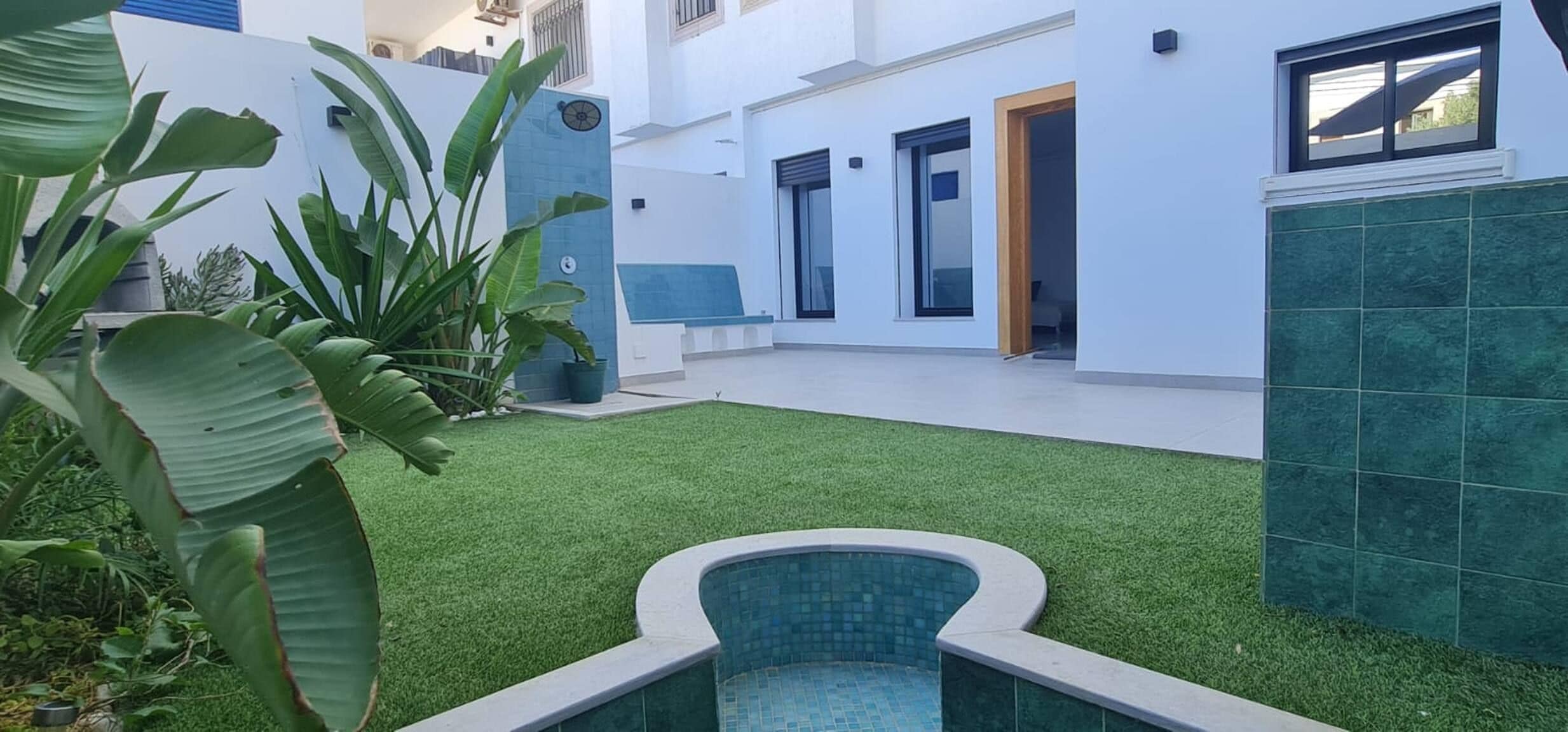 Apartment, 2 Bedrooms, Smoking, Balcony | Property grounds