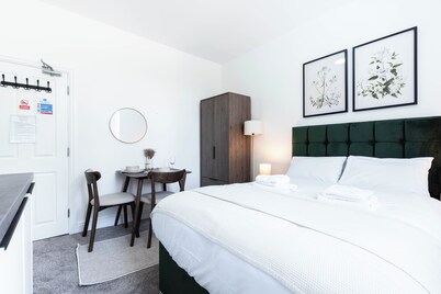 The Stanley Arms Hotel by Guestz