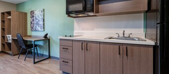 ECHO Suites Extended Stay by Wyndham Smyrna