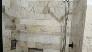 Unclassified image, 3 of 77, button - House Santy Co-Living Condesa (Ciudad de México)