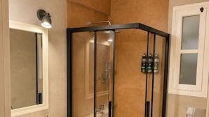华丽双人房, 阳台, 城市景观 | 浴室