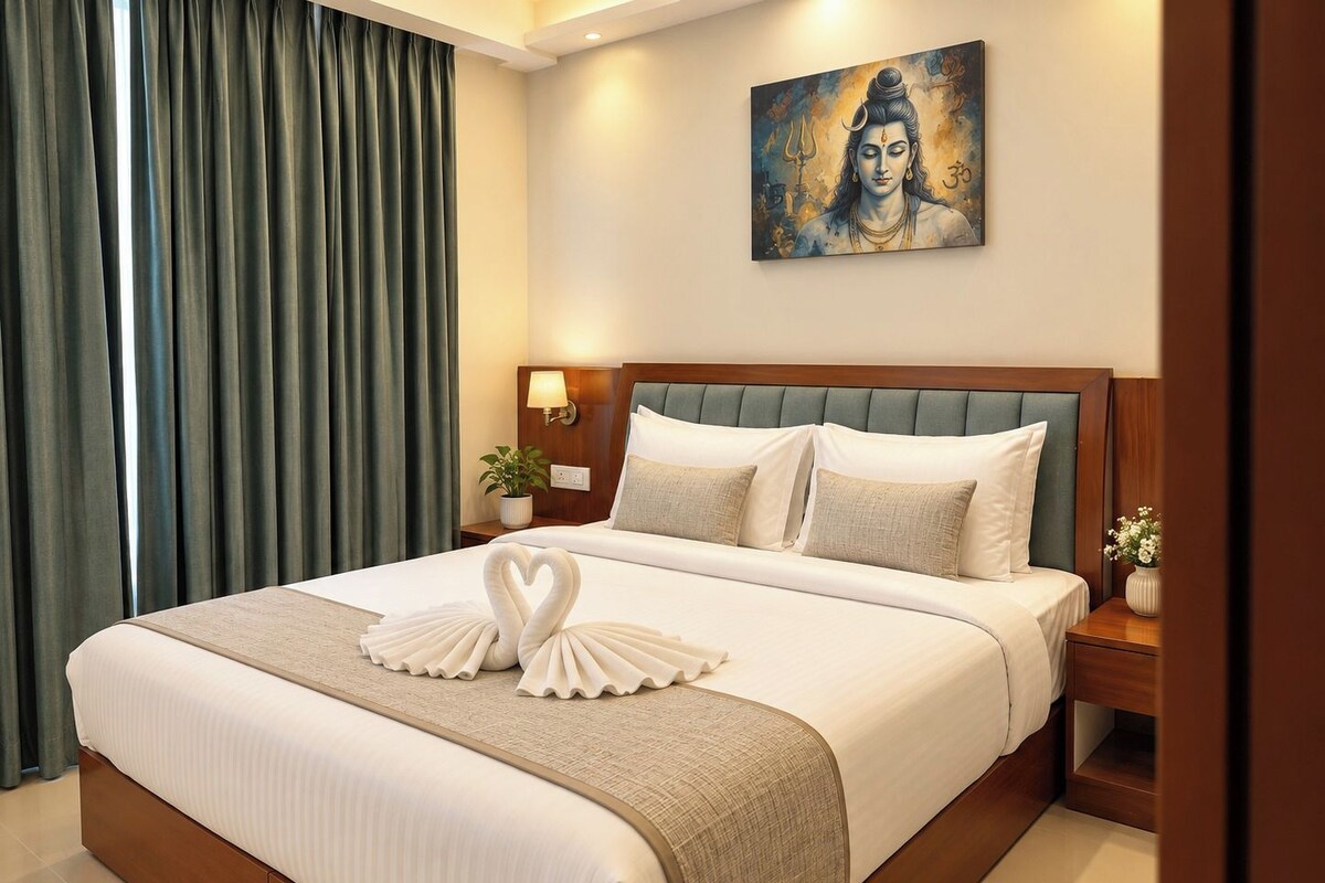 WiFi (free), bed sheets