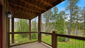 Property grounds - Mineral Mountain Lodge in Gilded Mountain (Lead)