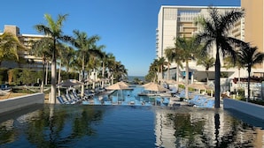 Pool - Marriott's Crystal Shores 2 Bedroom Villa With Full Resort Access (Marco Island)