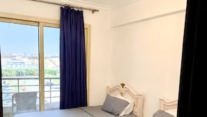 Room, 1 Bedroom, Accessible, Smoking - Room-girls-only Room in Jannah Zayed Com (Sheikh Zayed City)