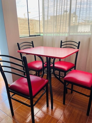 Standard Double Room, Courtyard View | Dining - HOSPEDAJE  PUNTO CLAVE (Ica)