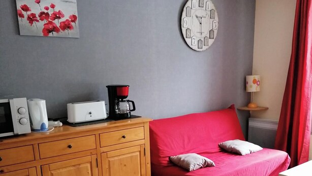 Unclassified image, 1 of 7, button - Vrbo Property (Barèges)