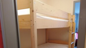 Unclassified image, 2 of 7, button - Vrbo Property (Barèges)
