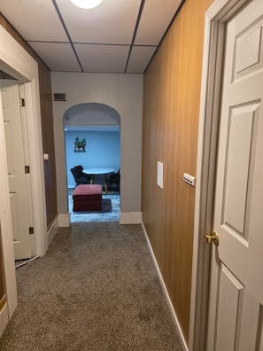 Unclassified image, 5 of 27, button - Stunning 2-bedroom Unit with in-unit Laundry in Desirable Downtown Manchester (Manchester)