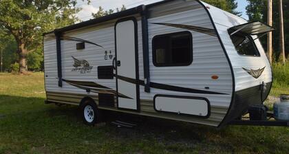 The Lux Camper - Getaway to So. Illinois
