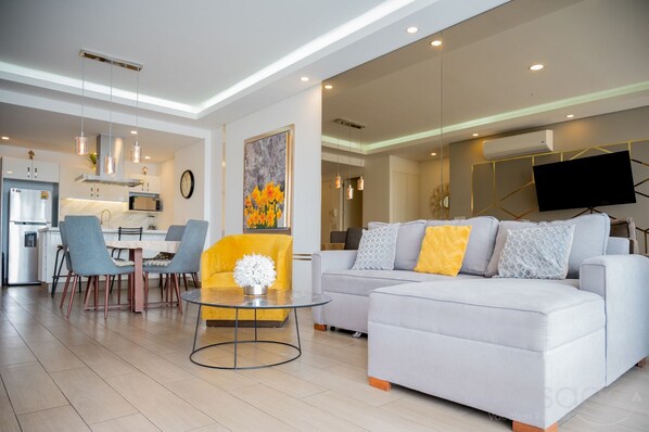 Living area - Real View Towers W105 (Zapopan)