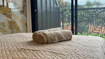 Standard Apartment, Balcony, Garden View | WiFi (free)