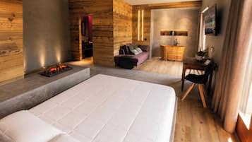 Suite, balcó, vistes a la muntanya | Wifi gratuïta