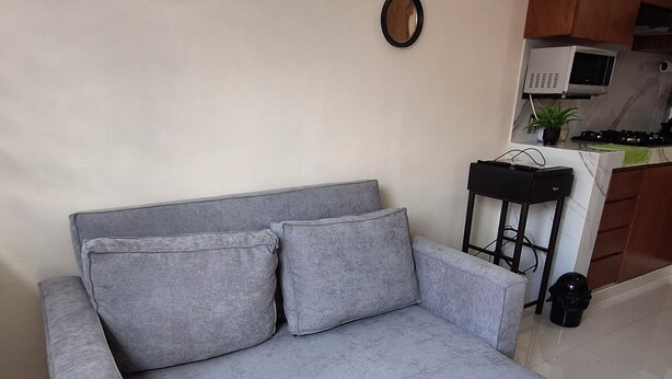 Living area - Modern & Secure 2 Bedrooms Zapopan Gem - Perfect for Families & Trips (Zapopan)