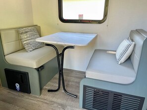 Interior - Luxury Trailer Stay with Direct Access to Trail, Full Hookup and included (Orinda)