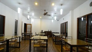 Dining - Greys Stone Hotel (Kalimpong)