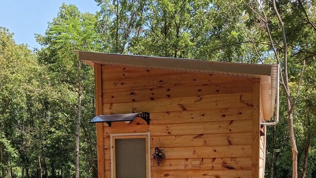 Exterior - Charming 1-bedroom fully furnished cabin in peaceful Celina TN #B (Celina)
