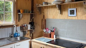 Private kitchen - Charming 1-bedroom fully furnished cabin in peaceful Celina TN #B (Celina)