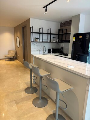Private kitchen - Apartamento Dúplex Familiar (Barranquilla)