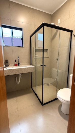Bathroom - Three countries home (Foz do Iguaçu)