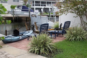 Property grounds - Waterfront Oasis - Pool, Boat Lift, Dock & Kayaks (Hudson)