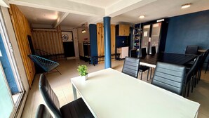 Unclassified image, 2 of 50, button - Hostel R&A (Ciudad de México)