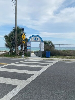A pedestrian crossing with a sign for Palm City Beach Public Beach Access. - Endless Summer - Gulf View - Sleeps 6! (Panama City Beach)