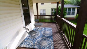 Unclassified image, 2 of 39, button - Charming 2br near Downtown Fort Smith (Fort Smith)