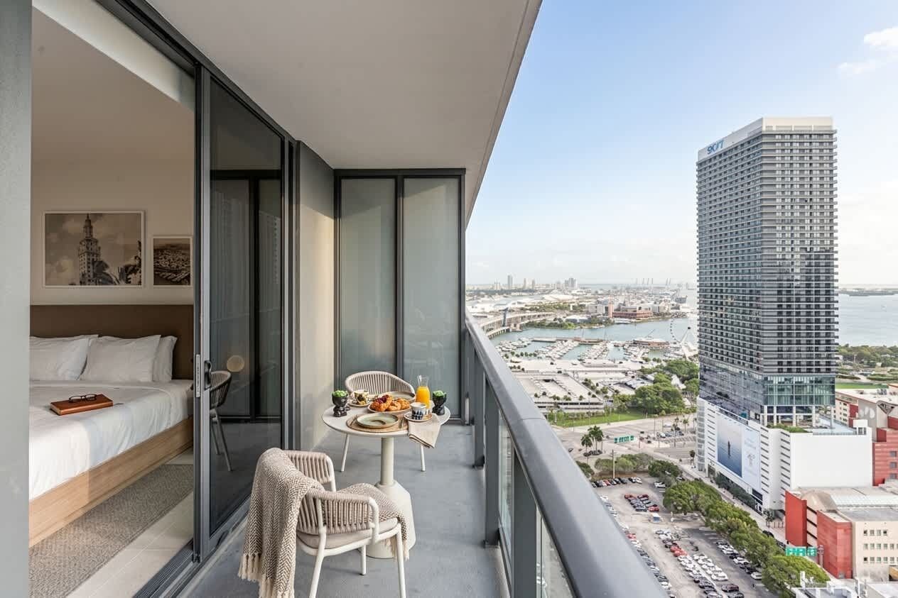 Apartment (1 Bedroom) | Interior