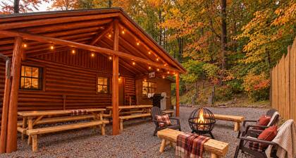 Black Bear Lodge -Spacious 4BR in Prime LG Location!