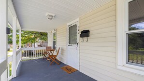 Terrace/patio - Homey Burlington Getaway: Hosts up to 8 Guests (Burlington)