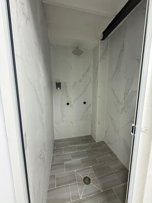 Bathroom - Palace Orange  (Guadalajara)