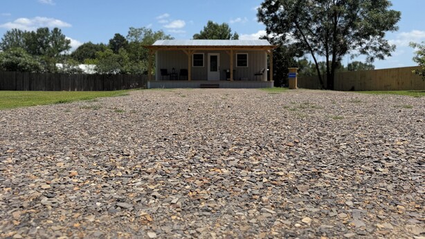 Unclassified image, 1 of 12, button - Cozy 1-bedroom cabin in serene Delight with AC (Delight)