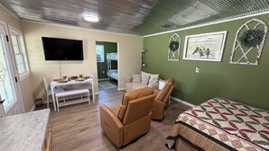 Unclassified image, 2 of 12, button - Cozy 1-bedroom cabin in serene Delight with AC (Delight)