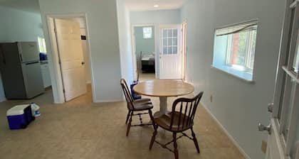 Wonderful 2-bedroom house in beautifulMountainair for a relaxing stay.